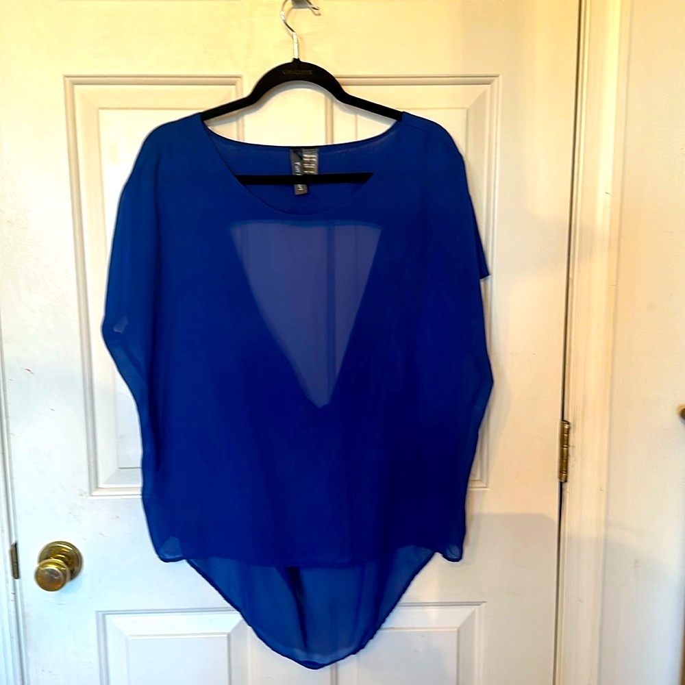 Fun and flirt dark blue blouse size large